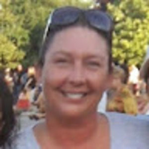 Meet your Posher, Debra